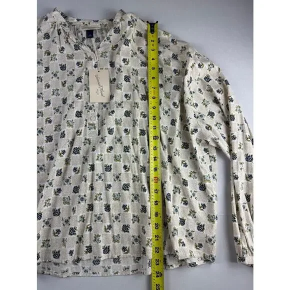 Universal Thread Women's Top - Size Small - New with Tags - Picture 3 of 6